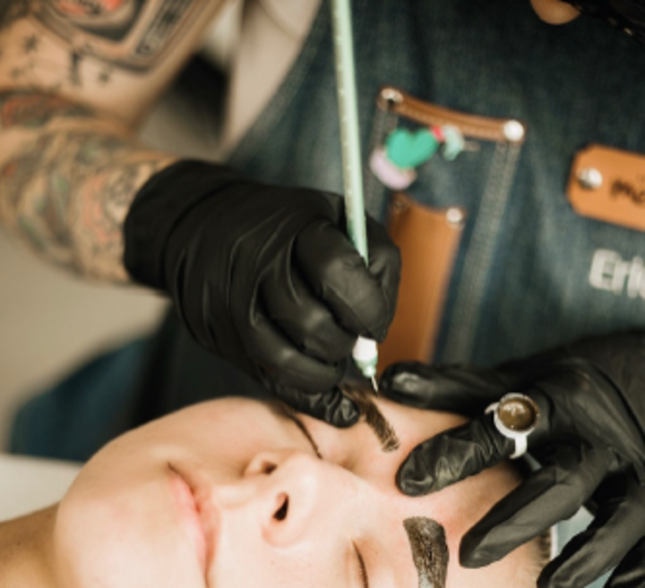 one-on-one microblading training